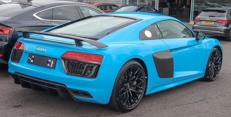 Audi R8