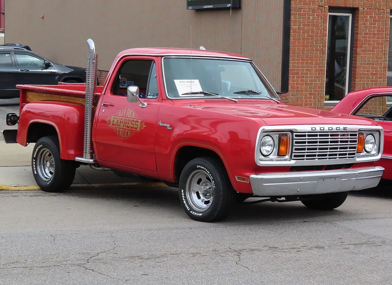 Dodge D150