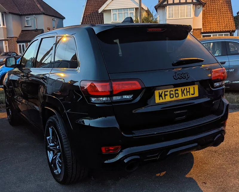 Jeep Grand Cherokee SRT