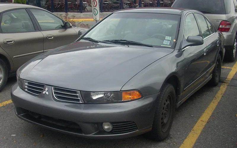 Mitsubishi Galant