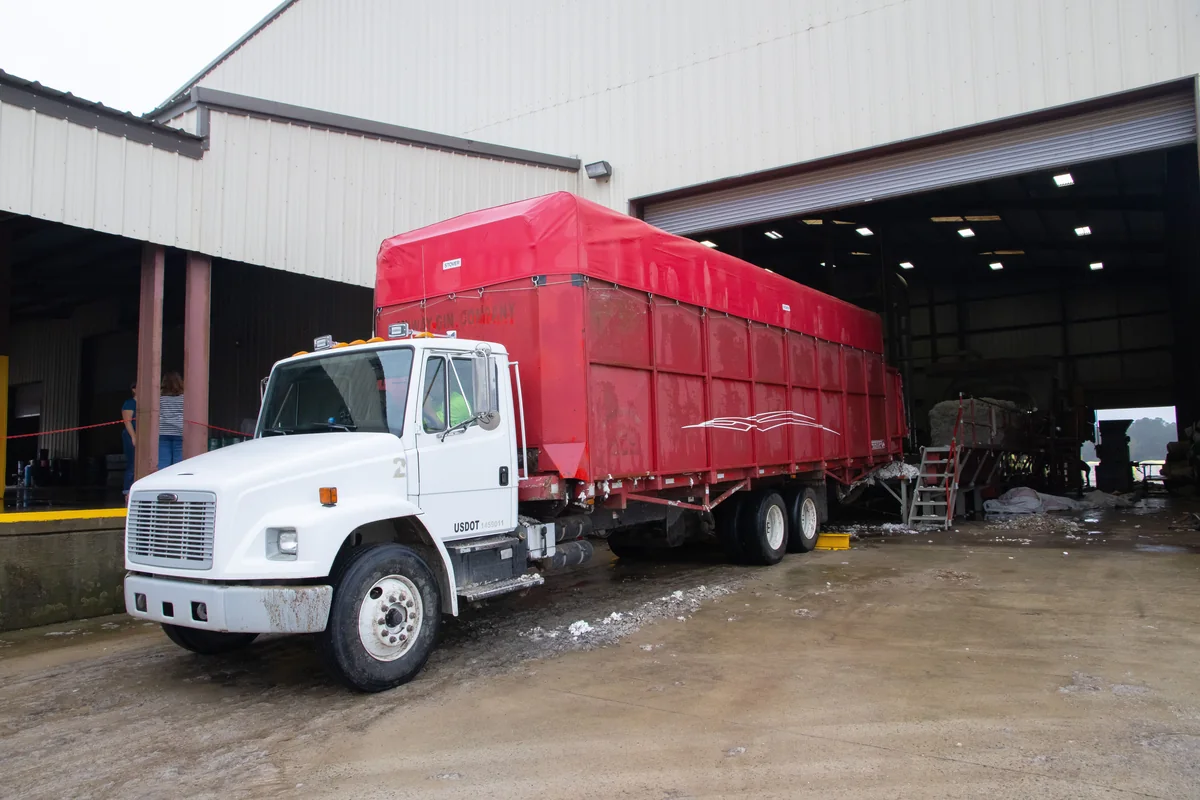 19.5 inch commercial truck tires